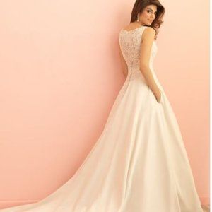 Allure Romance 2865 *NEW* Satin Ballgown, Pockets!